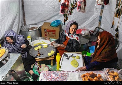 Iranian People Preparing for New Year Celebration