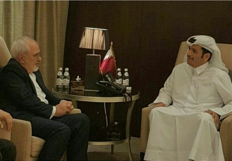ظریف یلتقی وزیر الخارجیة القطری فی الدوحة