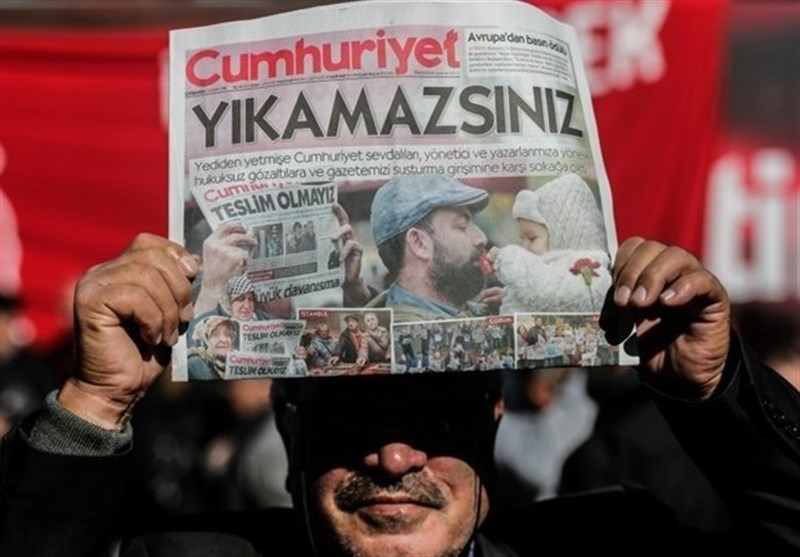 تظاهرات استانبول در اعتراض به بازداشت خبرنگاران