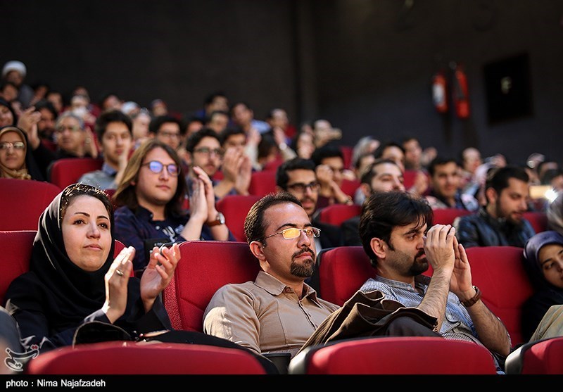 استقبال مردم مشهد از فیلم‌های سینماها در ماه رمضان