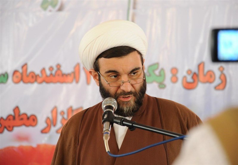 حرمت ‌ایثارگران و تکریم مادران شهید ‌نباید فراموش شود