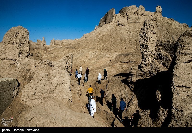 بازدید خبرنگاران از جاذبه های گردشگری سیستان و بلوچستان