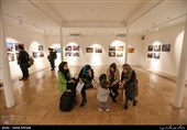افتتاح نمایشگاه عکس «عشق و آتش» کار گروهی عکاسان باشگاه خبرنگاران پویا(تسنیم) 