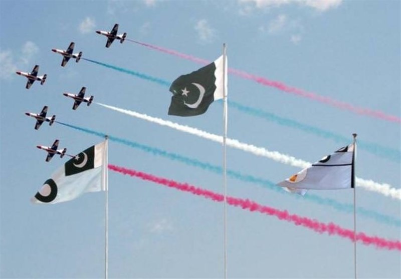 یوم پاکستان پر پاک فضائیہ اور پاک بحریہ کی جانب سے نغمے جاری