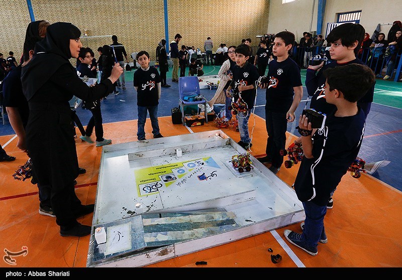 جدیدترین نتایج مسابقات بین‌المللی ربوکاپ آزاد ایران‌/ پیشتازی رباتهای امدادگر واقعی ایران