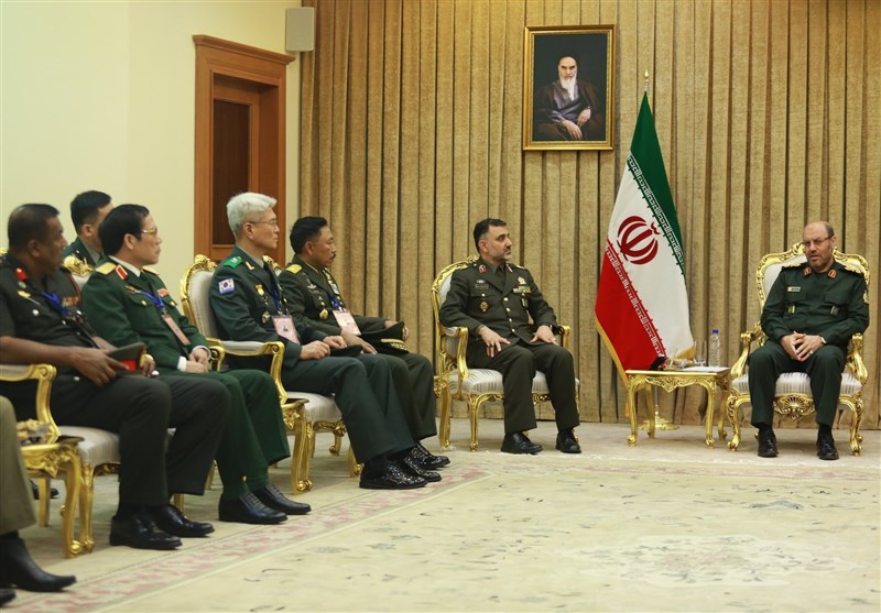 مسئولین کشورهای آسیایی عضو سیزم با وزیر دفاع دیدار کردند