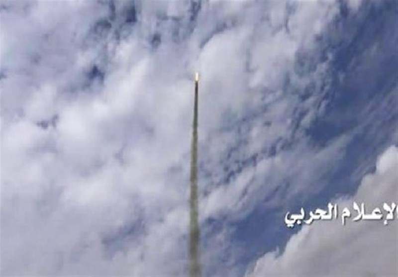 Yemen Army Targets Saudi Mercenaries with Homegrown Missile