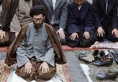 حادثه تروریستی در نماز جمعه سال 63