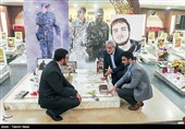 حضور مدیرعامل و جمعی از مدیران خبرگزاری تسنیم بر سر مزار شهیدان عماد و جهاد مغنیه