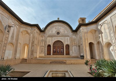 خانه تاریخی طباطبایی‌ها در کاشان