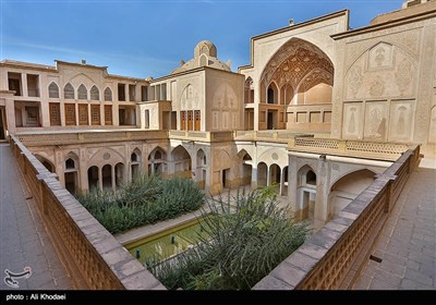 Iran's Beauties in Photos: Abbasi House