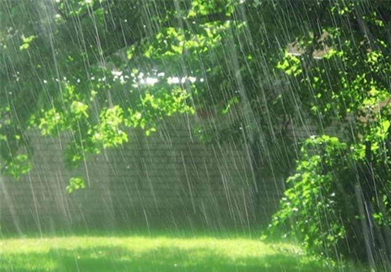 بارش باران و رعد و برق در استان البرز/ افزایش ابر در ساعات آینده در کرج