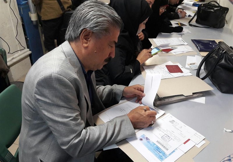 ثبت‌نام یک عضو «حزب اتحاد ملت» برای انتخابات شورای شهر تهران
