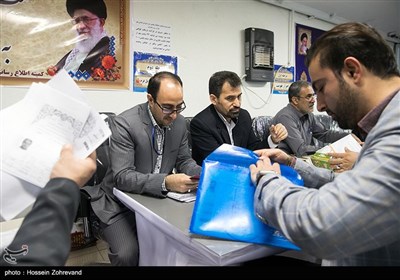 دومین روز ثبت‌نام انتخابات شورای شهر تهران (2)