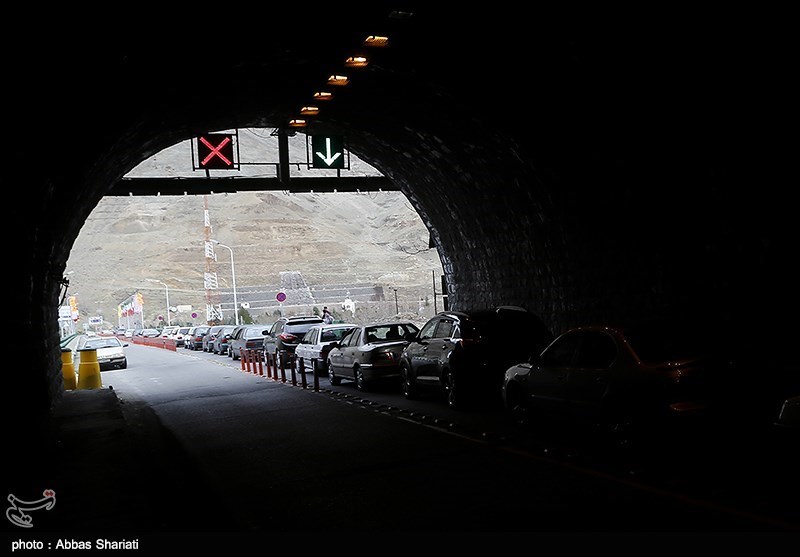 ترافیک سنگین از محدوده تونل کندوان تا سیاه بیشه/ تردد از مرزن آباد به سمت کرج ممنوع است
