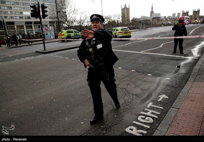 پارلمان انگلیس به دلیل حادثه امنیتی بسته شد
