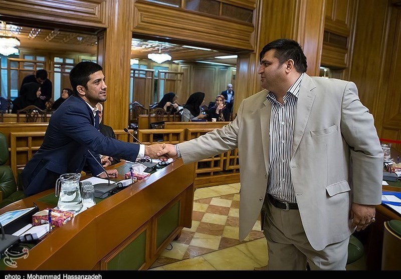 «رضازاده» و «دبیر» باز هم داوطلب انتخابات شورای شهر تهران شدند