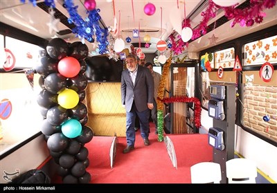 افتتاح نمایشگاه بازی و اسباب بازی در قزوین