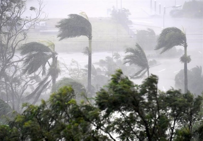 Cyclone Debbie Hits North Australia