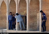 حفاظ ایمنی برای پل تاریخی سی‌‌و‌سه پل اصفهان نصب می‌شود‌