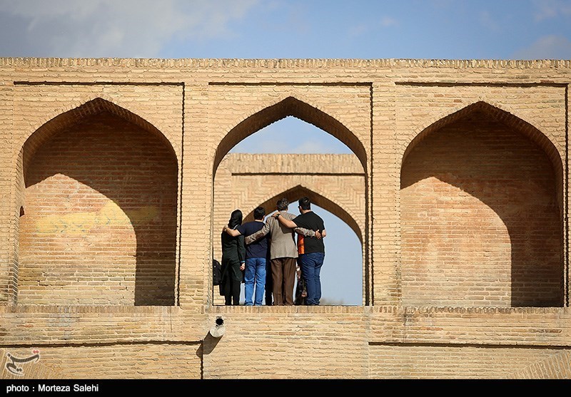 اصفهان| سی و سه پل در حصار تصمیمات؛ منتقدان خواستار توضیحات روشن میراث فرهنگی هستند