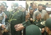 فرمانده کل سپاه از کانون‌های فوق بحرانی ریزگردها خوزستان بازدید کرد