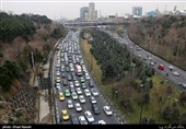 نمایی از ترافیک خیابان های تهران