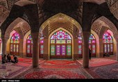 جلوه‌های ناب و سحرانگیز نور و رنگ در مسجد نصیرالملک شیراز + فیلم