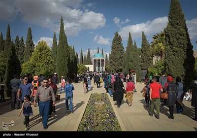 مسافران نوروزی در شیراز
