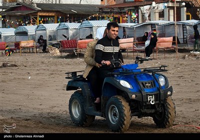 مسافران نوروزی در بابلسر