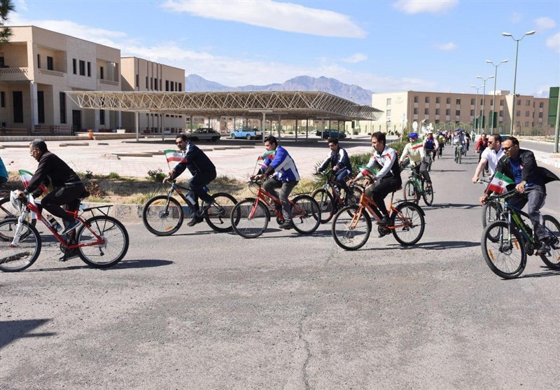 مسابقات دوچرخه سواری بسیج اصناف در کرج برگزار می‌شود