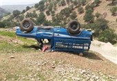 سقوط نیسان به دره در پلدختر 18 نفر را مجروح کرد