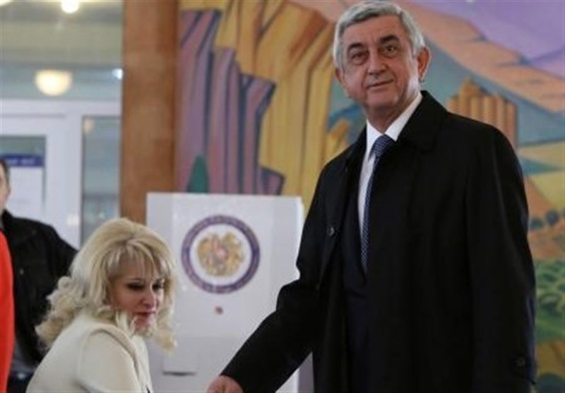 Armenians Cast Ballots in Tight Election to Pave Way for Power Shift