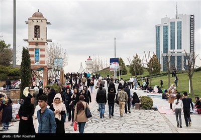 روز طبیعت در پارک طالقانی و بوستان آب و آتش