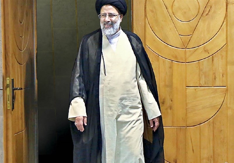 Top Iranian Cleric Raeesi to Run for President