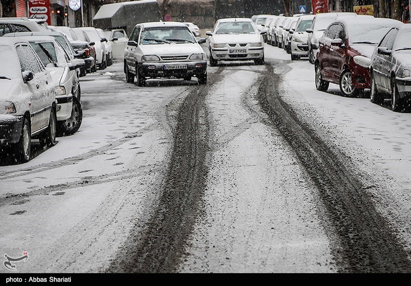 بارش برف بهاری در ارتفاعات استان مازندران/ آبگرفتگی معابر شهری استان