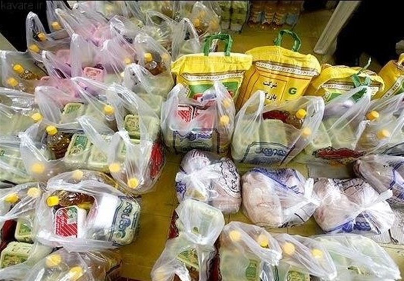 اراک| سبدهای غذایی بین نیازمندان خمین در ایام جشن نیکوکاری توزیع می‌شود