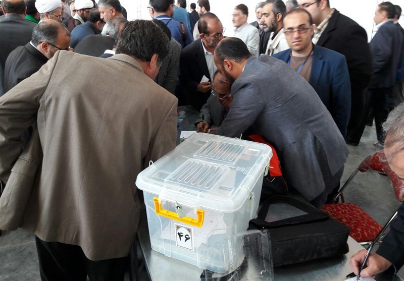 205 شعبه اخذ رای ثابت و سیار در شهرستان بیرجند پیش‌بینی شده است