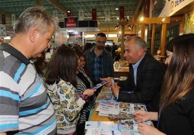 Iran Attends Denizli Book Fair in Turkey