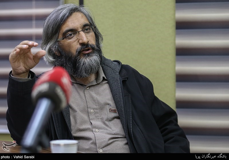 مشهد| برخی تمایل به مطرح شدن سرفصل‌های انقلاب اسلامی در سینما را ندارند
