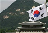South Korean Presidential Hopefuls Ahn, Moon Are Neck-and-Neck