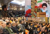 کنگره گرامیداشت 14 هزار شهید قرارگاه منطقه‌ای شمال غرب ارتش در ارومیه برگزار شد