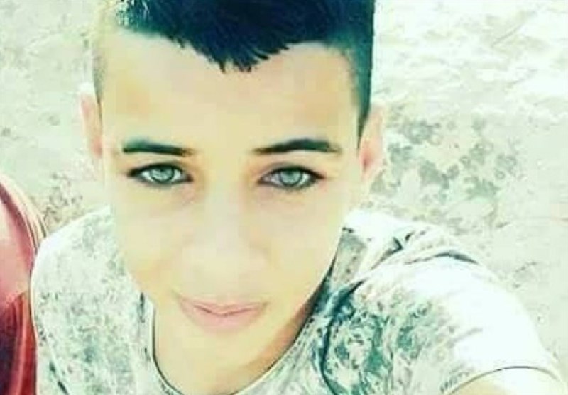 استشهاد فتى فلسطینی متأثراً بإصابته فی مخیم الجلزون