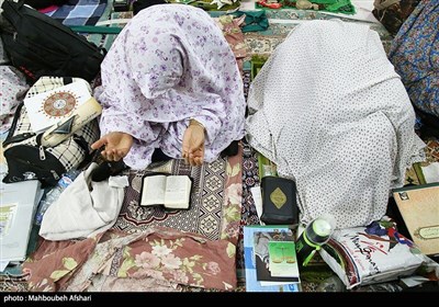 مراسم معنوی اعتکاف در مسجد جمکران