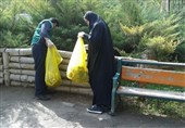 مجموعه جنگل قائم کرمان از زباله پاکسازی شد+ تصاویر