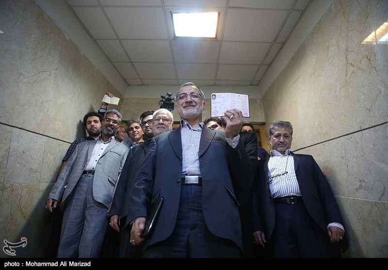 «زاکانی» در انتخابات ریاست‌جمهوری ثبت‌‌نام کرد + تصاویر