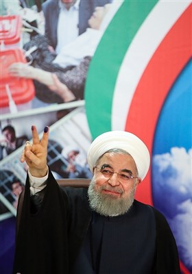 ثبت نام حجت الاسلام حسن روحانی در ثبت نام ریاست جمهوری