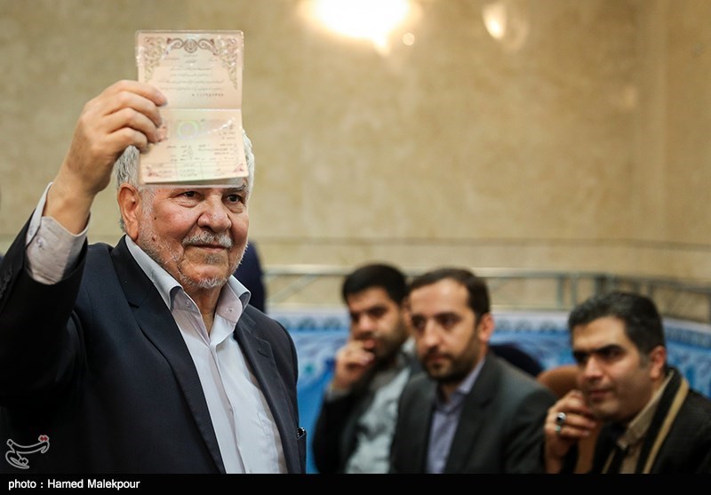 Famous Political Figures Register to Run for Iranian Presidential Election