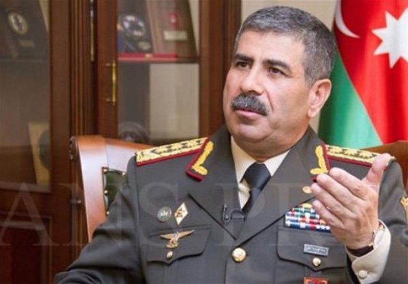 Azerbaycan Savunma Bakanı İran&apos;da