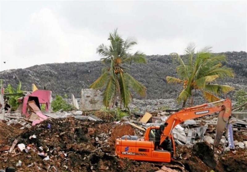 Sri Lanka Rubbish Dump Landslide Death Toll Rises to 16